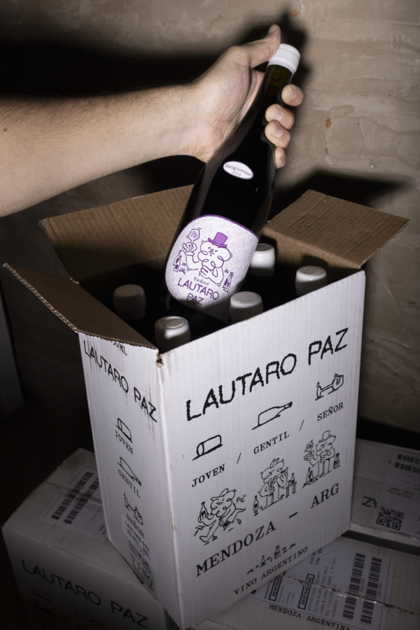 Caja x6 Señor Lautaro Paz "Sangiovese"